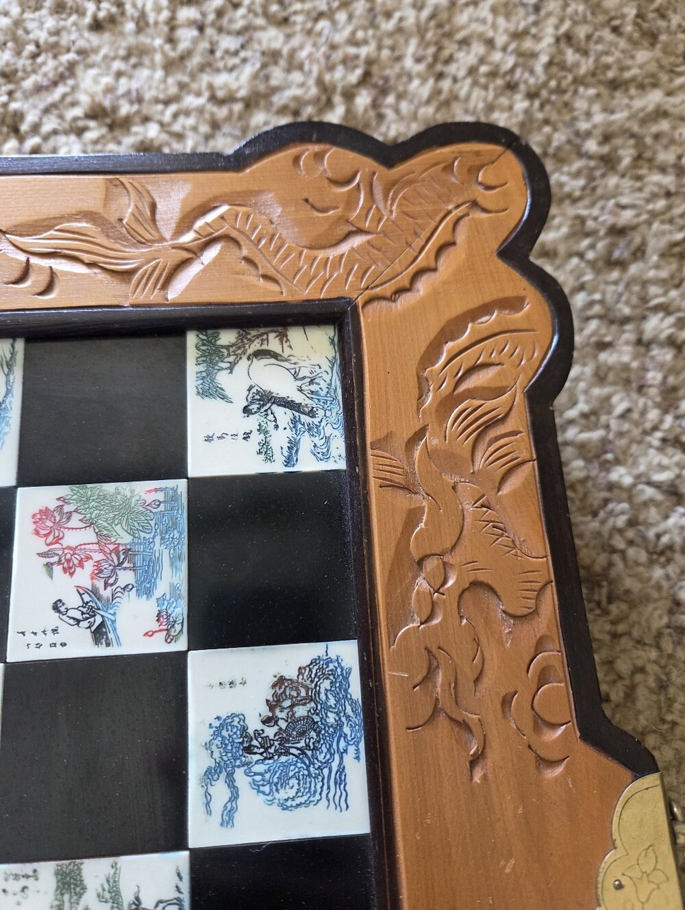 Vintage Chinese Hand Carved Jade Soapstone Chess Set Folding Wooden Case - Picture 7 of 16